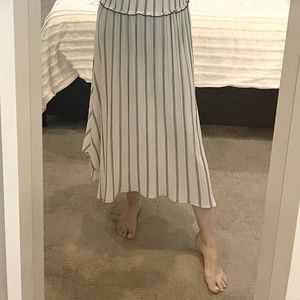 Ava James ivory and black striped skirt medium